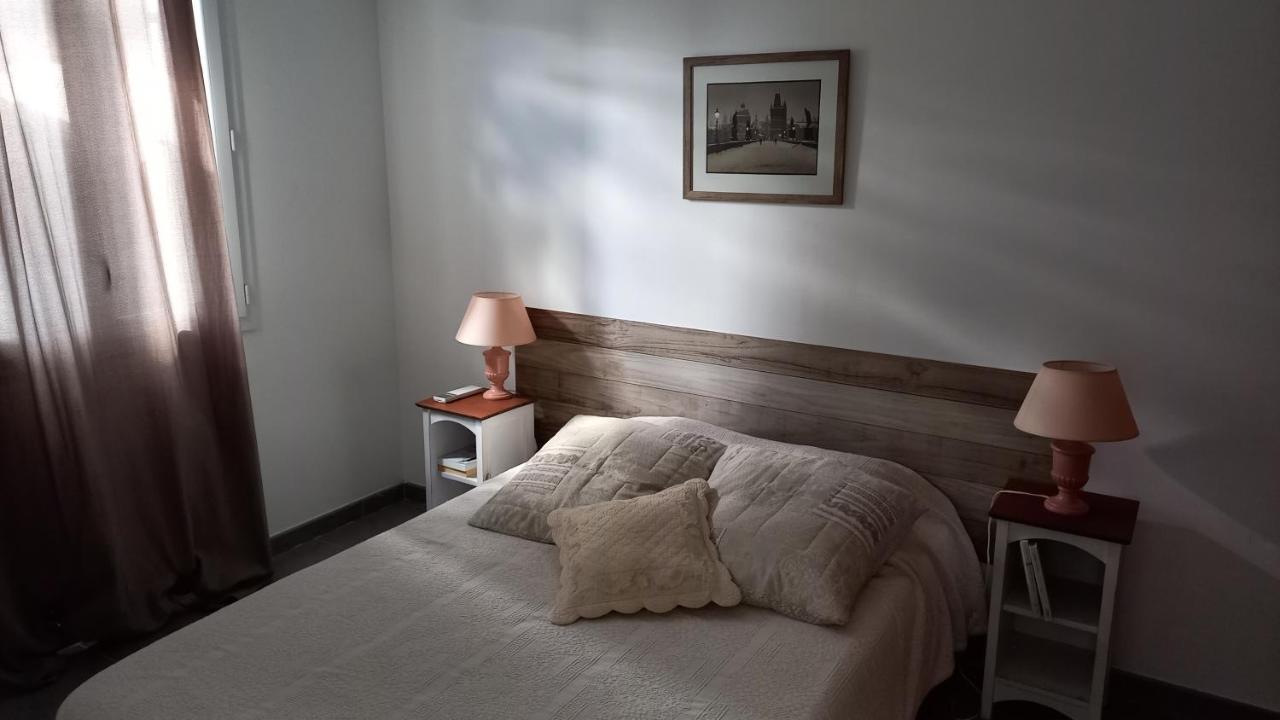 Maison Dans Beau Village Du Luberon Merindol ภายนอก รูปภาพ