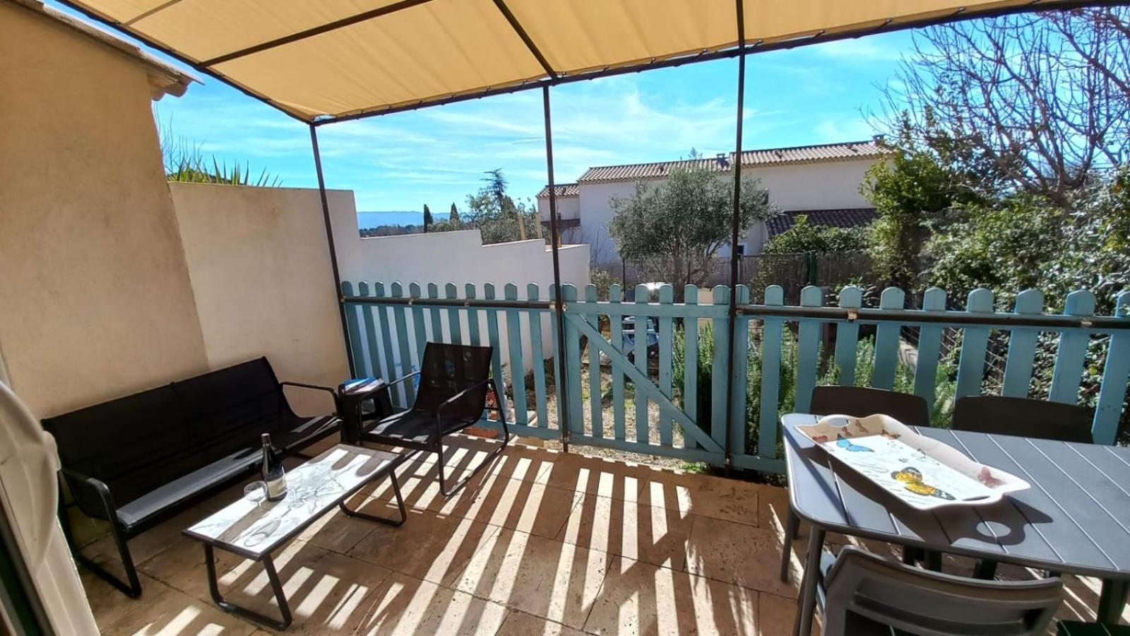 Maison Dans Beau Village Du Luberon Merindol ภายนอก รูปภาพ